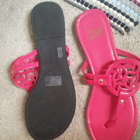 Sandals - Picture 2 of 2